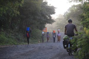 afrique artemisia vélo cyclotourisme médecine environnement éducation ONG vélo afrique